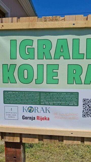 Još radimo na dužem video uratku koji će pokazati cijeli proces transformacije prostora pored područne škole u Kolarcu i sve detalje koji se nalaze u njemu, no željeli smo pokazati kako je prostor izgledao prije a kako je izgledao posljednjeg dana projekta. 
Ovaj prostor je rezultat dva mjeseca dizajniranja i planiranja te samo šest mjeseci volonterskog rada. 🤩

Partneri projekta Igralište koje raste su Osnovna Škola Sidonije Rubido Erdödy i Općina Gornja Rijeka. 
Projekt je sufinanciran donacijom Zaklade Adris. 

#IgrališteKojeRaste #placemaking #ZakladaAdris #Kolarec #GornjaRijeka